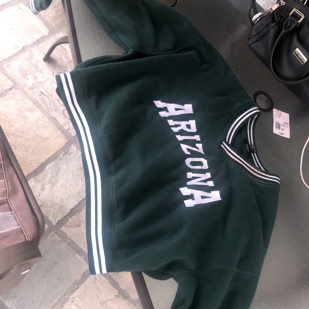 This green sweater is sweet for any occasion. It’s so cute